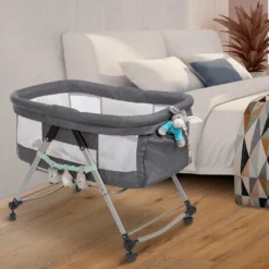 ONVAYA® Babyreisebett | Beistellbett Oder Babywiege Mit Matratze | Stubenwagen | Waschbarer Bezug | Bis 20kg | Höhenverstellbar & Zusammenklappbar -Babyprodukte Geschäft 6e61a7759afe4d0fef8954f66961ea87