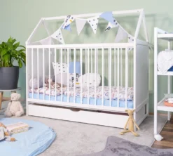 Alcube® Mitwachsendes Babybett 60 X 120 Cm Mit Schubladen Gitterbett 120x60 Umbaubar Zum Haus Juniorbett Kinderbett In Weiß 17 Alcube® Mitwachsendes Babybett 60 X 120 Cm Mit Schubladen Gitterbett 120x60 Umbaubar Zum Haus Juniorbett Kinderbett In Weiß -Babyprodukte Geschäft c6e9f9e7c2888025ff315a7a3a298e9c